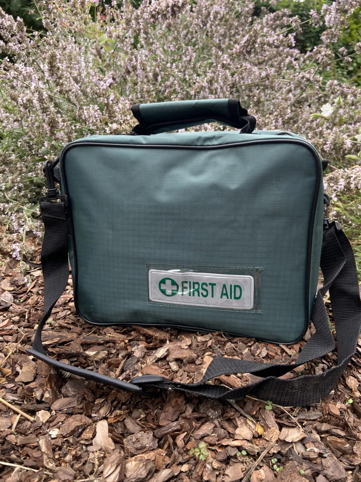 Outdoor First Aid Kit - Large